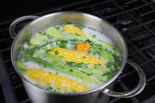 сколько варить кукурузу в духовке