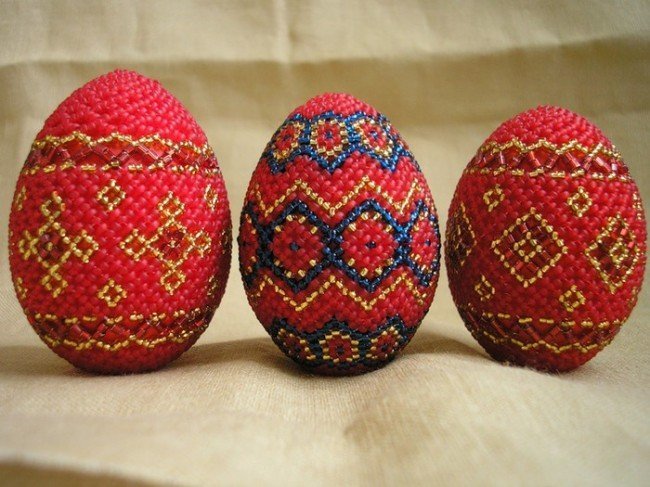 Яйца на Пасху с бисером