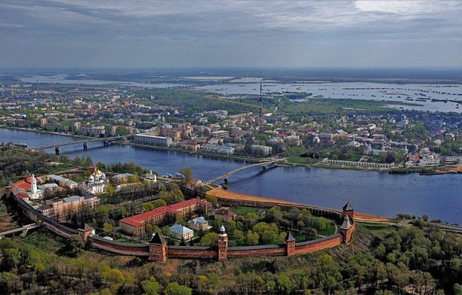 численность Великого Новгорода