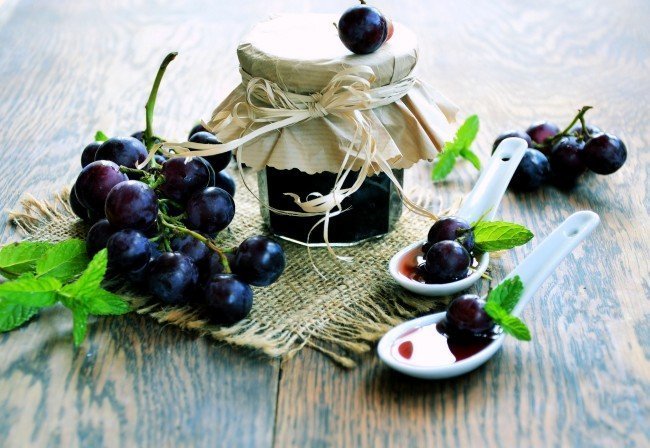 виноградное варенье с косточкой