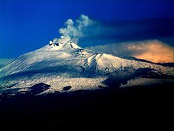 самый старый вулкан на планете
