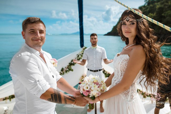 Свадьба на островах.