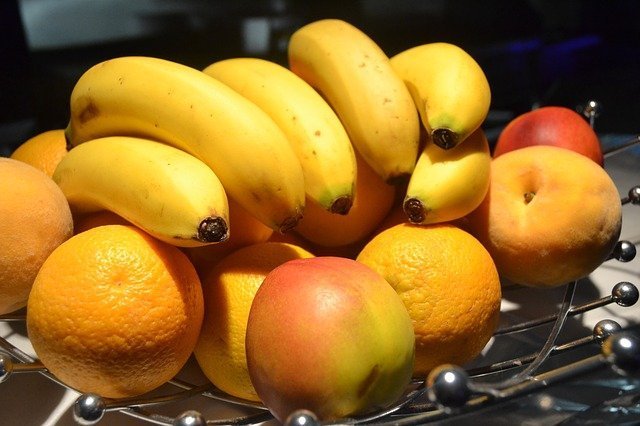 фрукты, полезные продукты