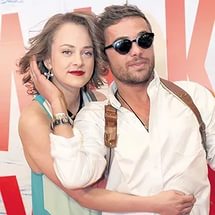 Актер Илья Глинников с кем встречается в 2017 году? Он был женат?