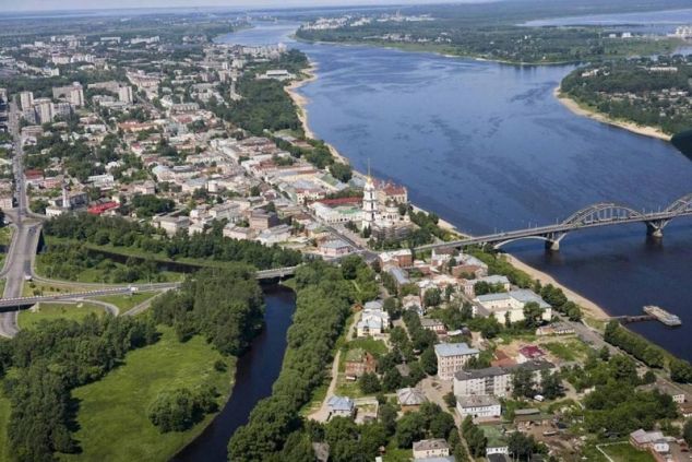 Сколько расстояние от Москвы до Рыбинска и сколько ехать или лететь?