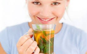 зеленый чай улучшает пищеварение